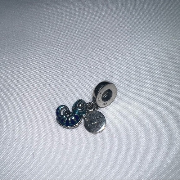 Pandora Color Changing Chameleon Dangle - Picture 2 of 3